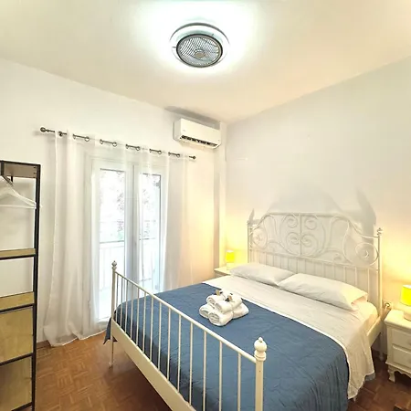 Nikos Apartment-corfu Town Centre コルフ島